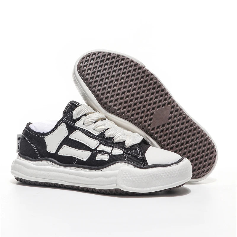 Casual Men Shoes Women Man Sports Footwear Summer Male Soft Comfortable Shoes for Men Outdoor Fashion Board Men Sneakers