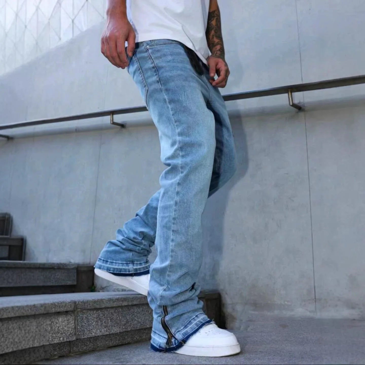 Mens Washed Light Blue Jeans Loose Straight Leg Bell Bottom Pants High Street Fashion Casual Trousers